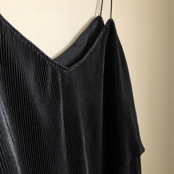 Urban Outfitters Flowy Ribbed Tank Top - Picture 4 of 4